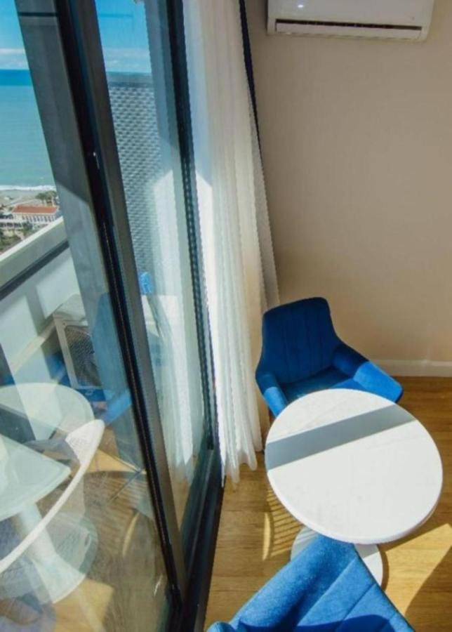 Orbi City Aparthotel Black Sea View Batumi Exterior photo