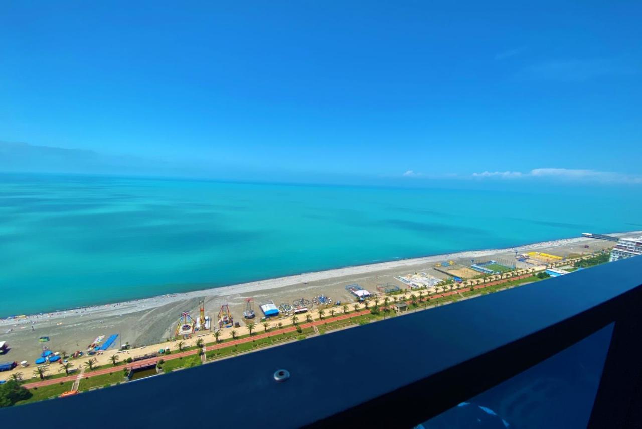 Orbi City Aparthotel Black Sea View Batumi Exterior photo